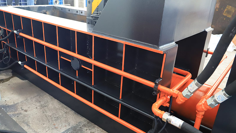 Horizontal Scrap Metal Baler Machine